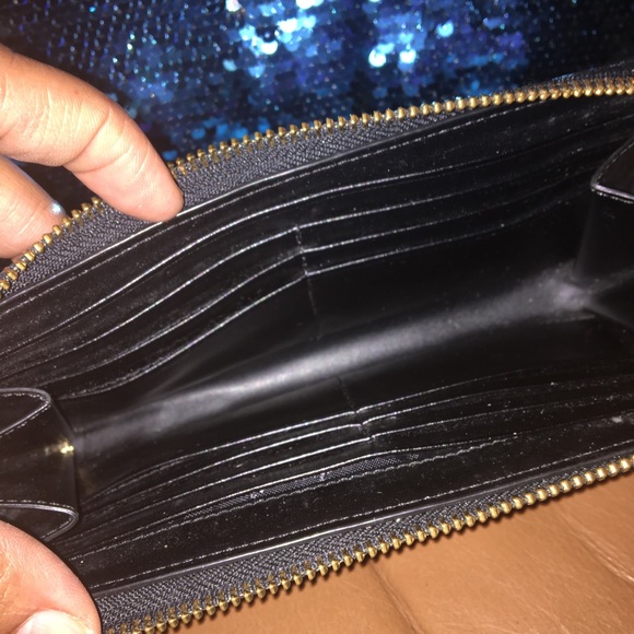 Kate spade multiple sections wallet - Picture 6 of 6